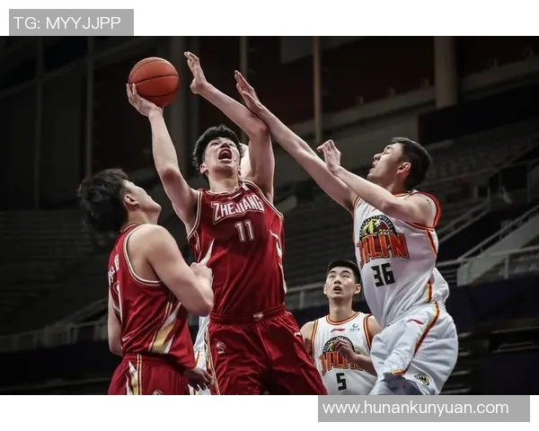 杭州篮球队灵活性深度对比分析及其对比赛表现的影响探讨