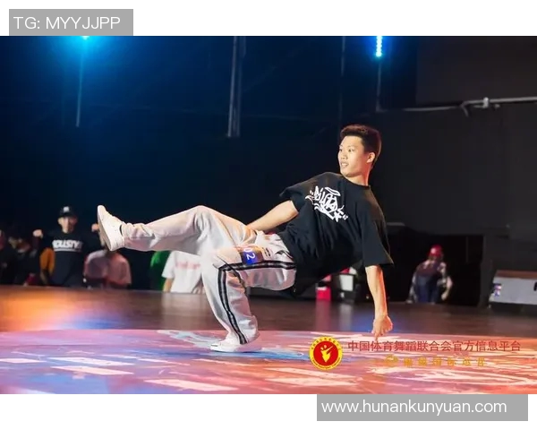 武汉街舞队在世界攀岩锦标赛中的战术分析与表现评估 武汉街舞队在世界攀岩锦标赛中的战术分析与表现评估