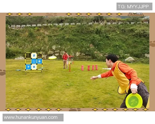 赛后复盘成都飞盘队与南京飞盘队的团队协作与战术分析