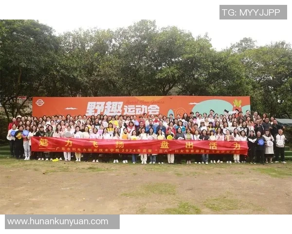 广州飞盘队的灵活性探索与发展:聚焦飞盘运动的魅力与挑战 广州飞盘队的灵活性探索与发展:聚焦飞盘运动的魅力与挑战