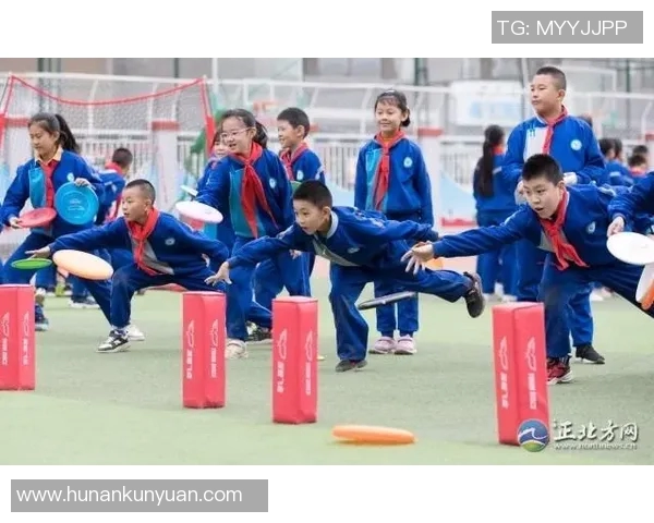 杨军独家分享飞盘技巧与心得体会助你轻松掌握这项运动的乐趣与魅力 杨军独家分享飞盘技巧与心得体会助你轻松掌握这项运动的乐趣与魅力