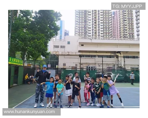 深圳网球队的节奏变化与战绩分析：从胜利到失利的深刻反思