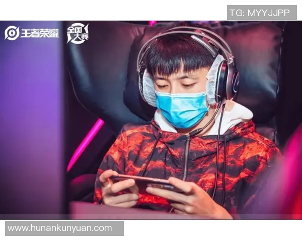 王者荣耀战术分析：深入探讨FPX战队的防反策略与执行细节